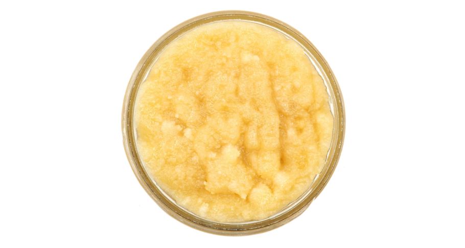 This cannabis concentrate usually has a creamy, waxy, almost oily consistency and a dark, golden-yellow colour. 