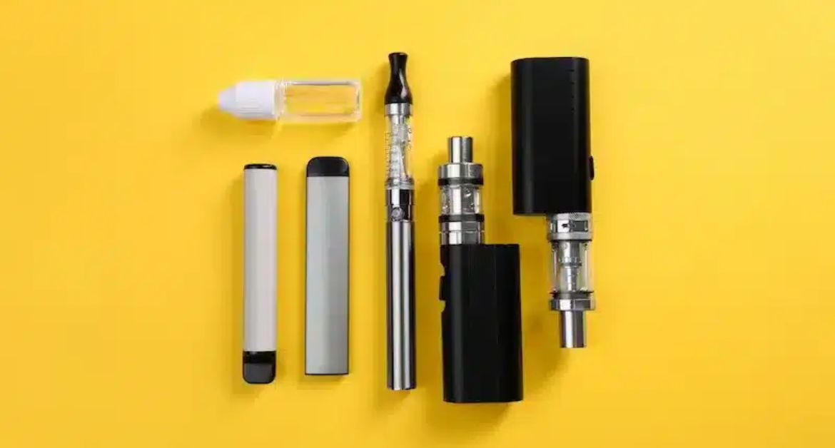 Distillate Pens are slowly taking over the Canadian cannabis market. Want to dive into this trend? Here's your go-to guide! 